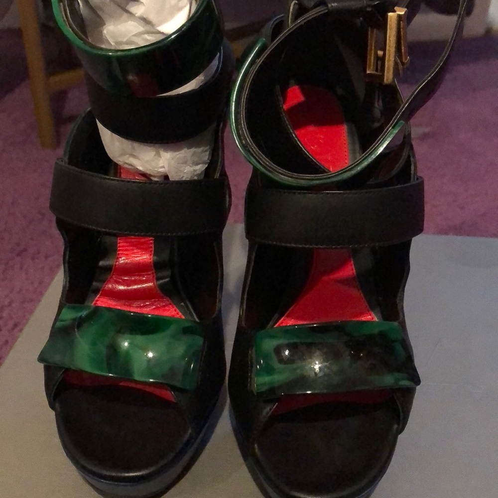 Beautiful 100 percent authentic Alexander MQueen